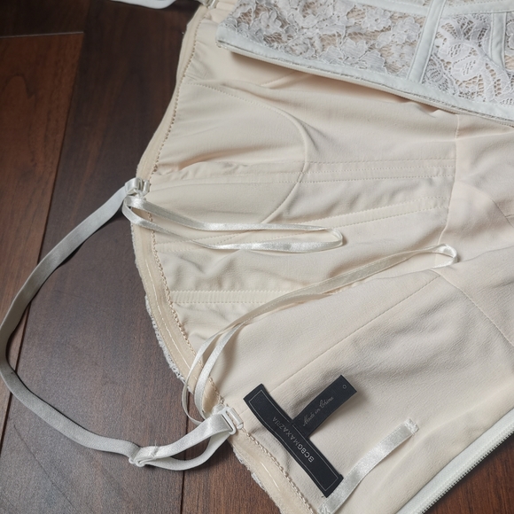 BCBGMAXAAZRIA Vivienne Bustier Lace Gown - Picture 6 of 8